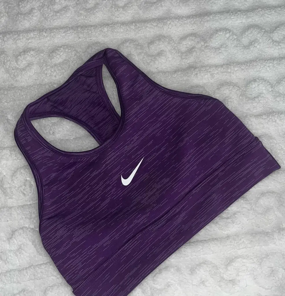 Los mejores tops los tiene sport queens!!Echaos a tu medida y no olvides si ya tienes el tuyo me (3).webp