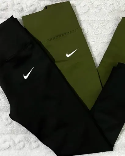 Leggins Deportivos Nike Basic